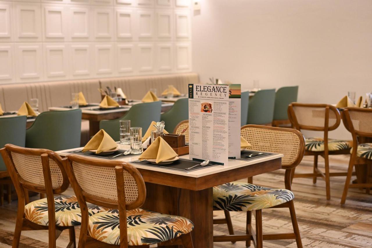 Elegance Regency Hotell Khanna  Exteriör bild